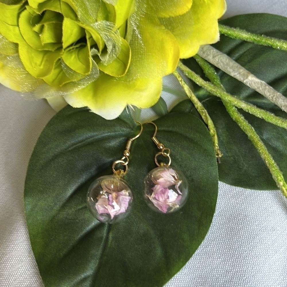Resin Globe Pink Pressed Floral Earrings